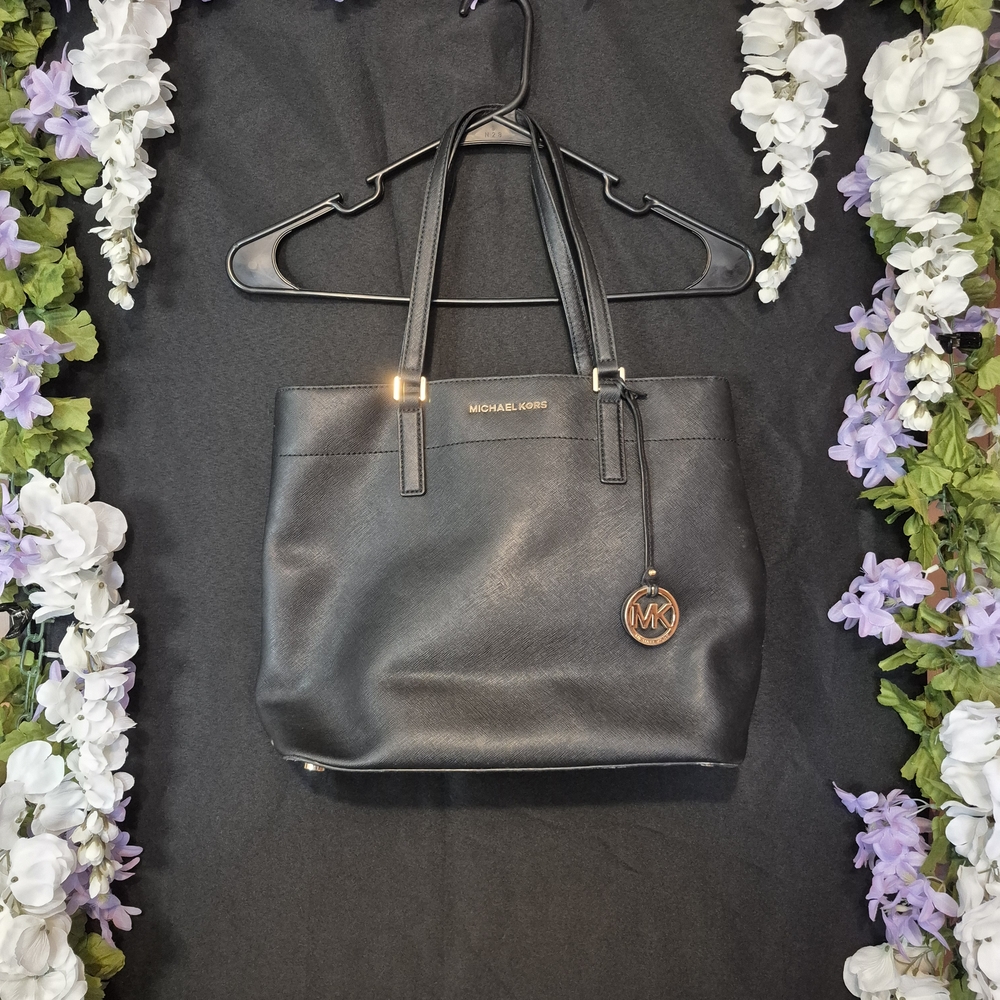 Michael Kors Elegant Black Tote